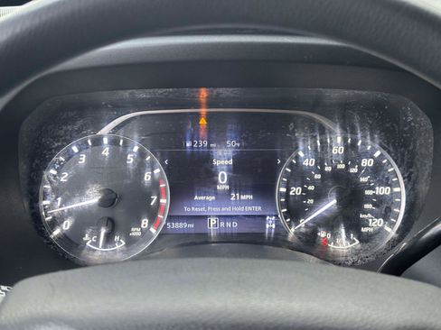 Used 2022 Nissan Titan S image 21