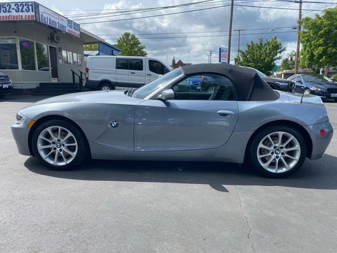 Used 2007 BMW Z4 3.0i RWD image 15
