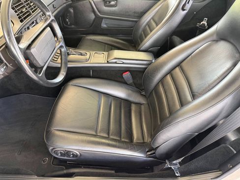 Used 1988 Porsche 944 Coupe RWD image 45
