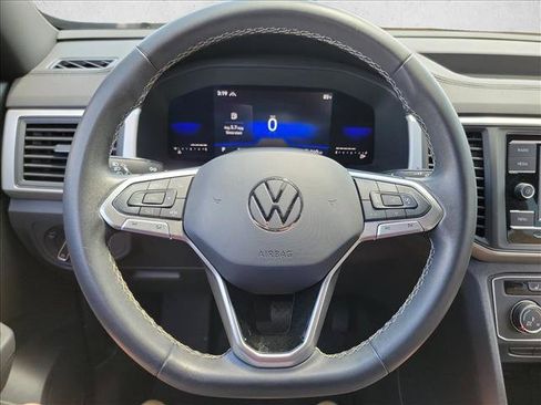 Used 2023 Volkswagen Atlas Cross Sport SE AWD/4WD image 16