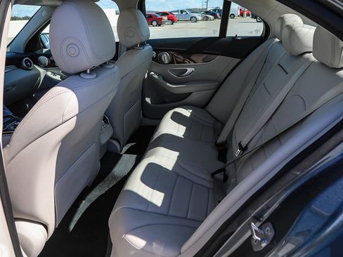Used 2017 Mercedes-Benz C 300 Sedan image 18