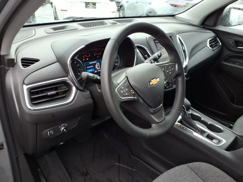 Used 2024 Chevrolet Equinox LT w/ LPO, Floor Liner Package image 16