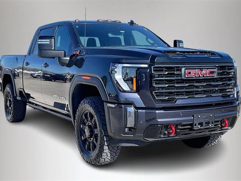 Used 2024 GMC Sierra 2500 AT4 w/ AT4 Premium Plus Package image 1
