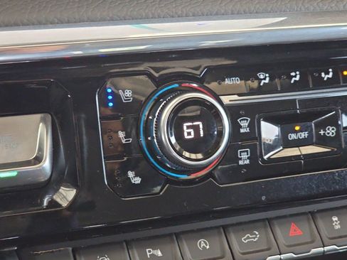 Used 2024 GMC Sierra 1500 Denali w/ Denali Reserve Package image 27