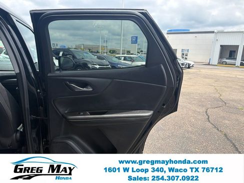 Used 2023 Chevrolet Blazer LT FWD image 25