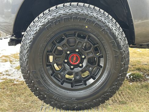 Used 2013 Toyota Tacoma 4x4 Double Cab w/ SR5 Pkg image 14