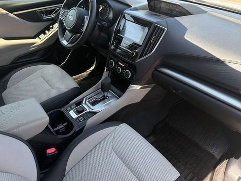 Used 2024 Subaru Forester Premium AWD/4WD image 17