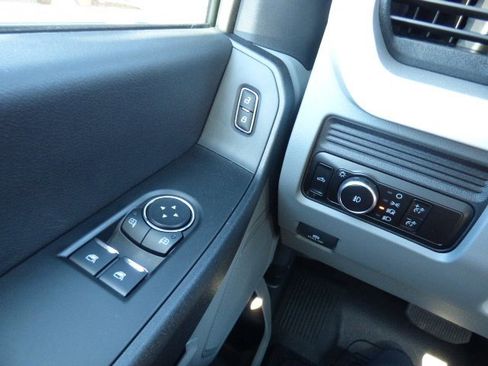 New 2026 Ford F250 XL w/ XL Chrome Package image 25