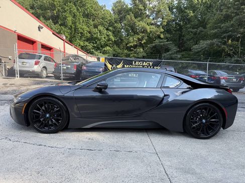 Used 2019 BMW i8 Coupe image 6