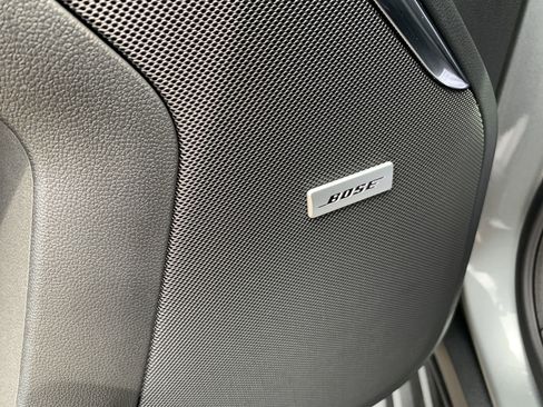 New 2025 Chevrolet Suburban High Country image 10