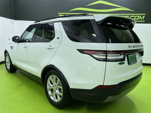 Used 2017 Land Rover Discovery SE AWD/4WD image 7