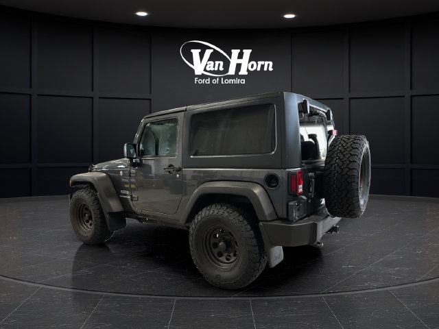 Used 2016 Jeep Wrangler Sport AWD/4WD image 5
