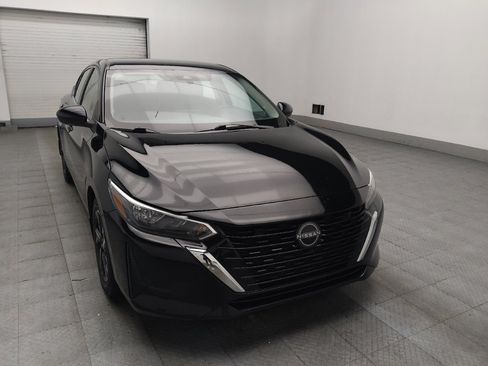 Used 2024 Nissan Sentra SV FWD image 13