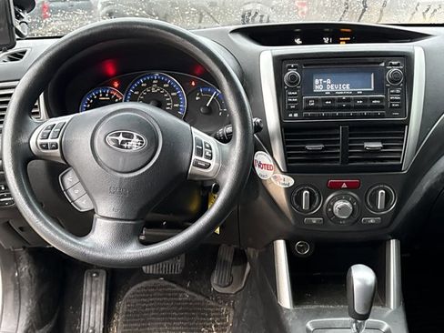 Used 2012 Subaru Forester 2.5X Premium w/ All-Weather Pkg image 4
