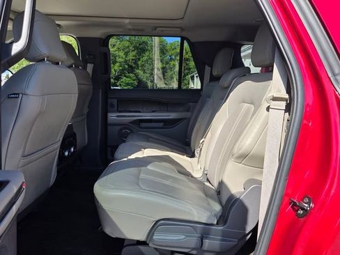 Used 2018 Ford Expedition Max Limited w/ Equipment Group 302A RWD image 10