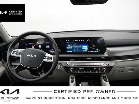 Certified 2024 Kia Telluride S w/ S Sunroof Package AWD/4WD image 18