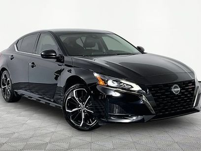 Used 2024 Nissan Altima 2.5 SR