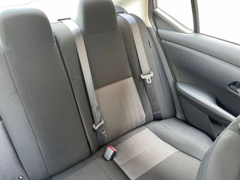 Used 2025 Nissan Sentra SV FWD image 40