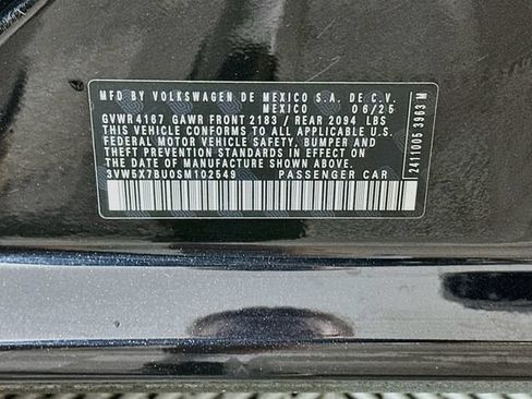Certified 2025 Volkswagen Jetta S FWD image 30