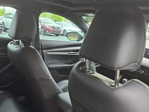Used 2021 MAZDA MAZDA3 Hatchback w/Premium Plus Pkg AWD/4WD image 20