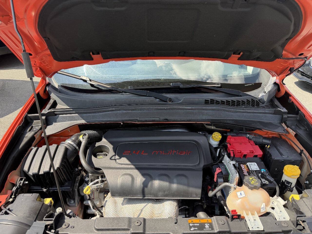 Used 2019 Jeep Renegade Sport FWD image 20