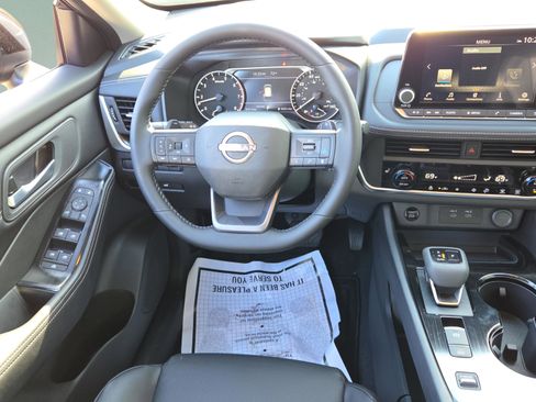 New 2026 Nissan Rogue SV w/ SV Premium Package image 21