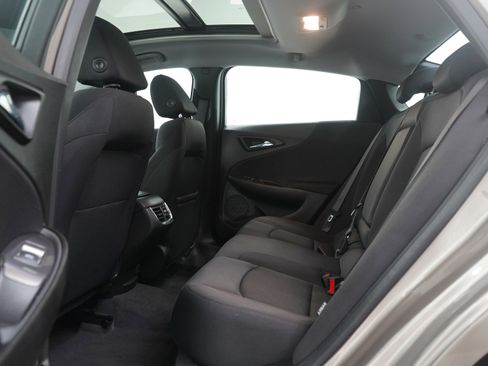 Used 2024 Chevrolet Malibu LT image 16