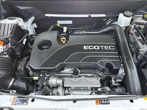 Used 2021 Chevrolet Equinox Premier FWD image 36