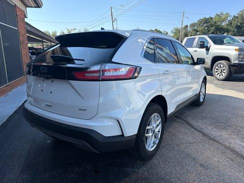 Used 2022 Ford Edge SEL w/ Convenience Package AWD/4WD image 5