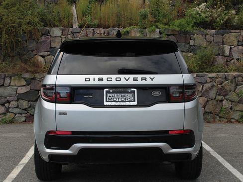Used 2020 Land Rover Discovery Sport HSE R-Dynamic AWD/4WD image 8