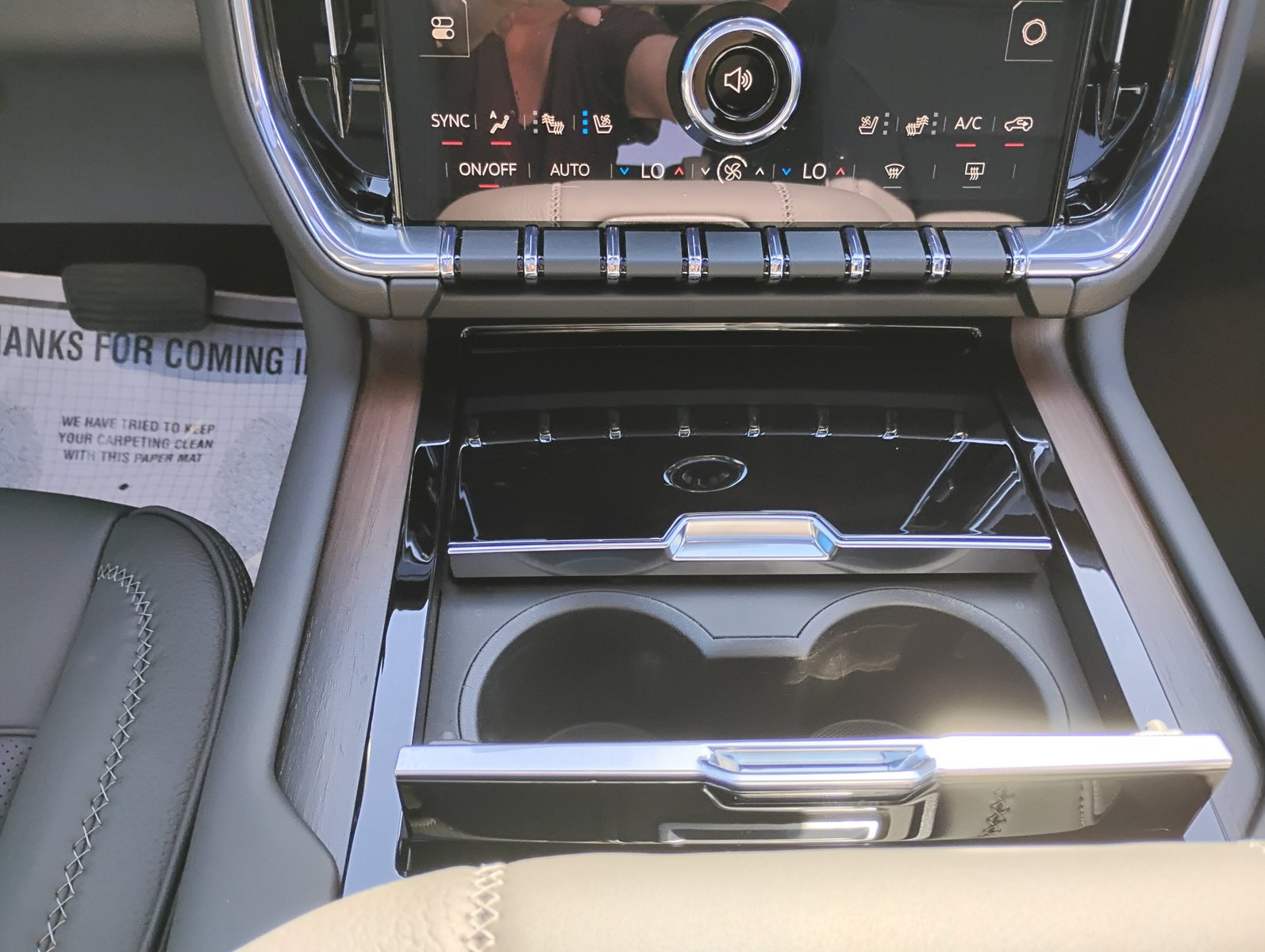 New 2027 GMC Yukon Denali w/ Denali Reserve Package AWD/4WD image 21