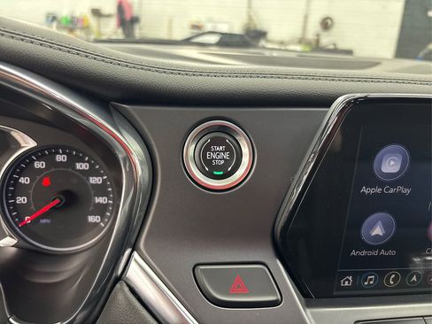 Used 2019 Chevrolet Blazer LT w/ Sun and Wheels Package image 32