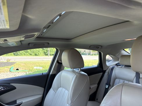 Used 2014 Buick Verano Leather FWD image 28