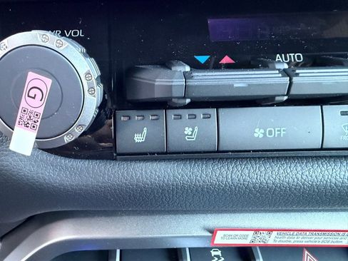 New 2026 Toyota Tundra Limited image 17