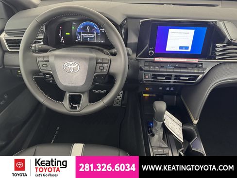 New 2026 Toyota Camry SE FWD image 8