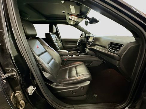Used 2024 Dodge Durango GT image 35