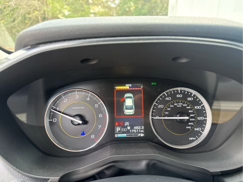 Used 2022 Subaru Crosstrek 2.5i Sport w/ Moonroof Package image 23