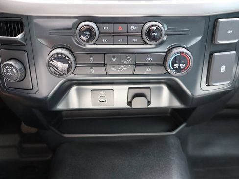 Used 2025 Ford F150 XL RWD image 7