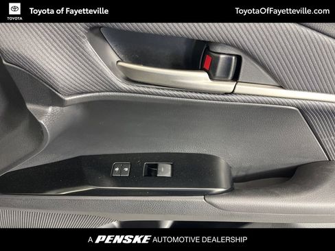 Used 2026 Toyota Camry SE image 19