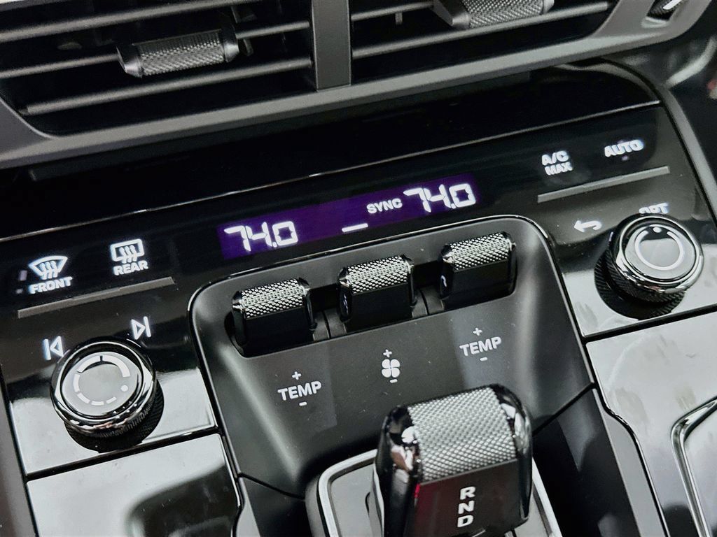 New 2026 Porsche 911 Carrera RWD image 18
