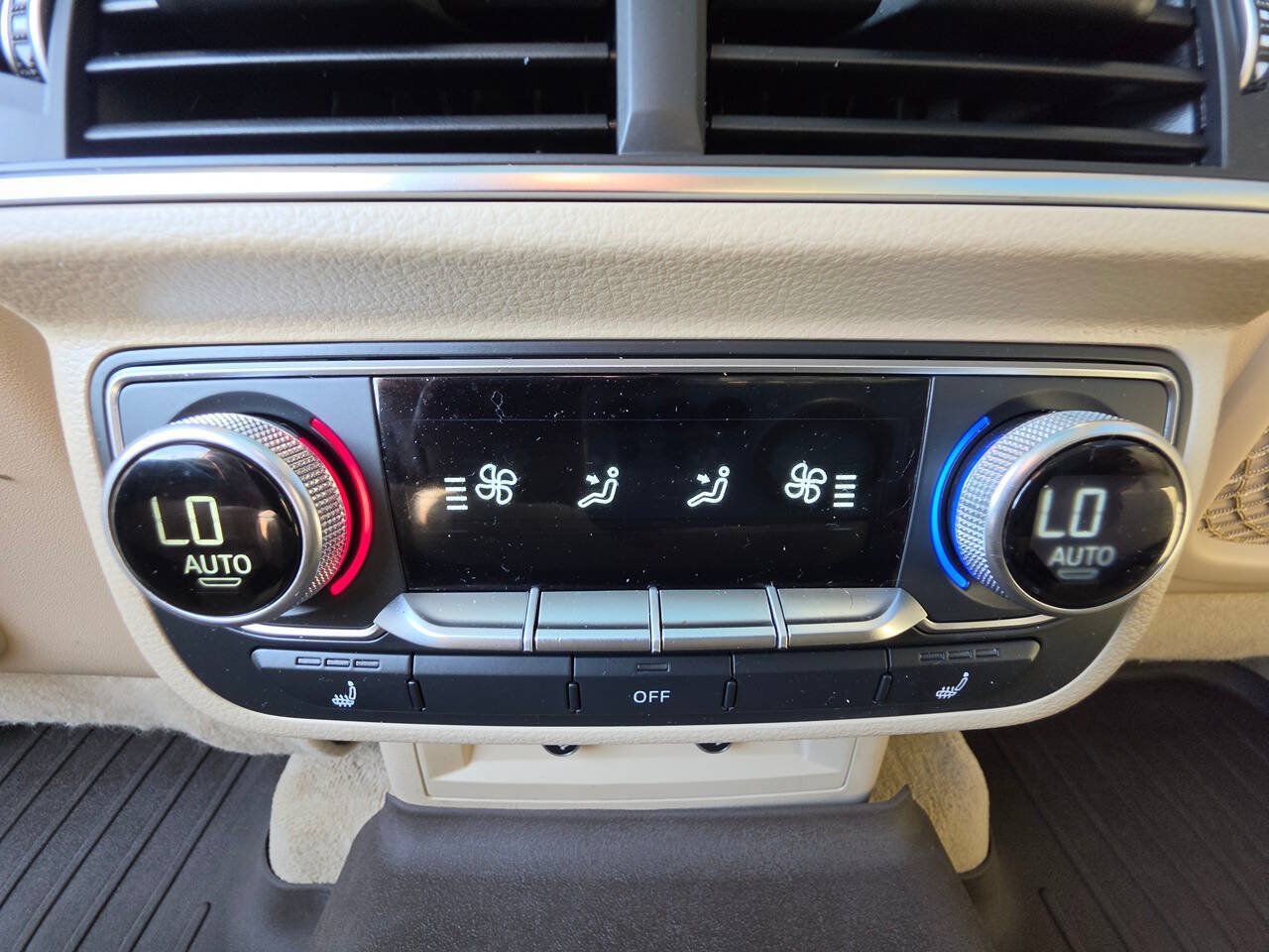 Used 2019 Audi Q7 3.0T Premium Plus w/ Premium Plus Package AWD/4WD image 45