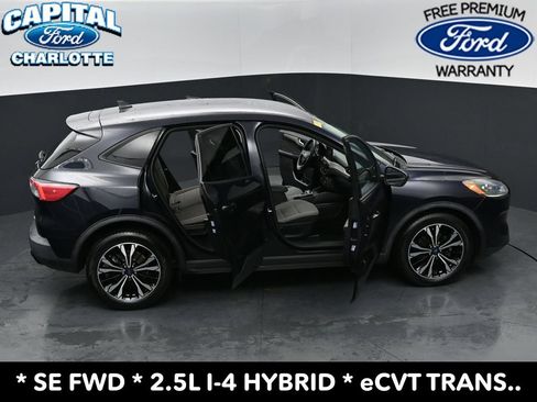 Used 2021 Ford Escape SE w/ SE Sport Appearance Package FWD image 33