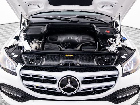Used 2023 Mercedes-Benz GLS 450 4MATIC image 29