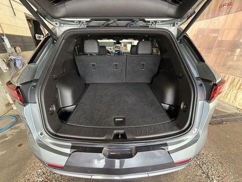 Used 2024 Chevrolet Blazer Premier image 24