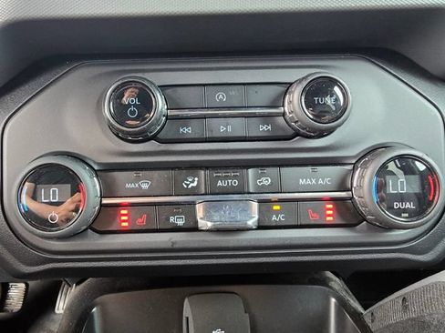 Used 2024 Ford Bronco Big Bend AWD/4WD image 19