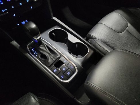 Used 2020 Hyundai Santa Fe SEL w/ Convenience + Premium Package image 26