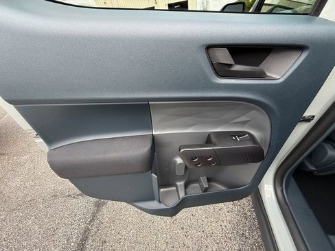 Used 2024 Ford Maverick XL FWD image 21
