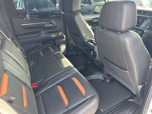 Used 2024 GMC Sierra 1500 AT4 w/ Technology Package image 22