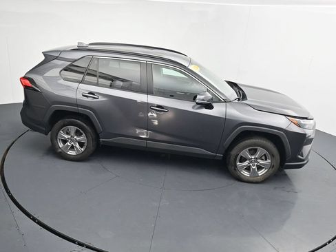 Used 2024 Toyota RAV4 XLE FWD image 32