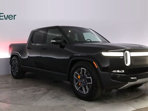 Used 2022 Rivian R1T Launch Edition image 13